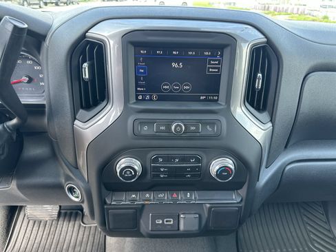 Used 2023 GMC Sierra 1500 Pro w/ Pro Value Package AWD/4WD image 13