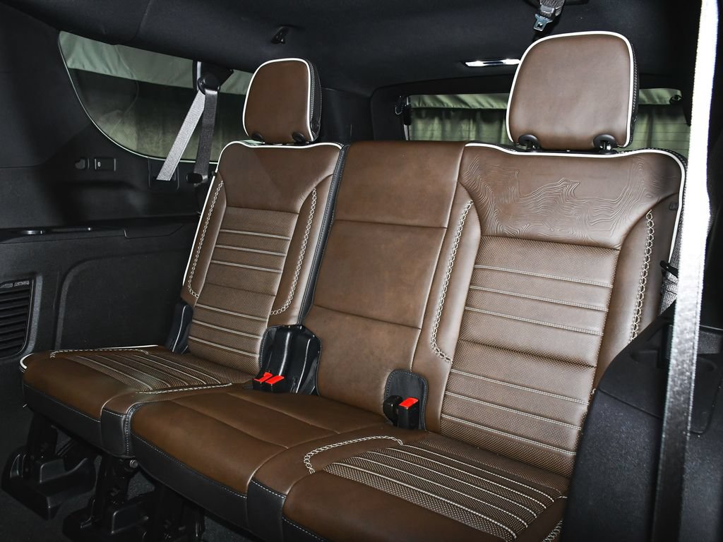 Used 2025 GMC Yukon XL Denali Ultimate AWD/4WD image 61