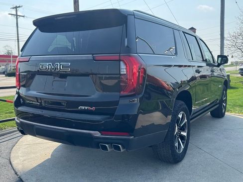 Used 2025 GMC Yukon XL AT4 Ultimate w/ LPO, Illumination Package image 7