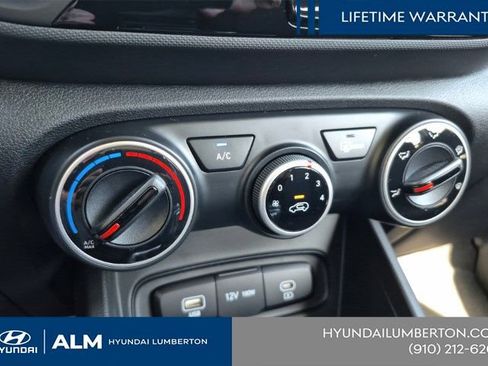 New 2026 Hyundai Venue SE FWD image 26