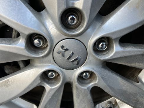 Used 2015 Kia Forte Koup EX w/ EX Premium Package image 29