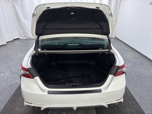 Used 2024 Toyota Camry XSE w/ Navigation Package FWD image 9