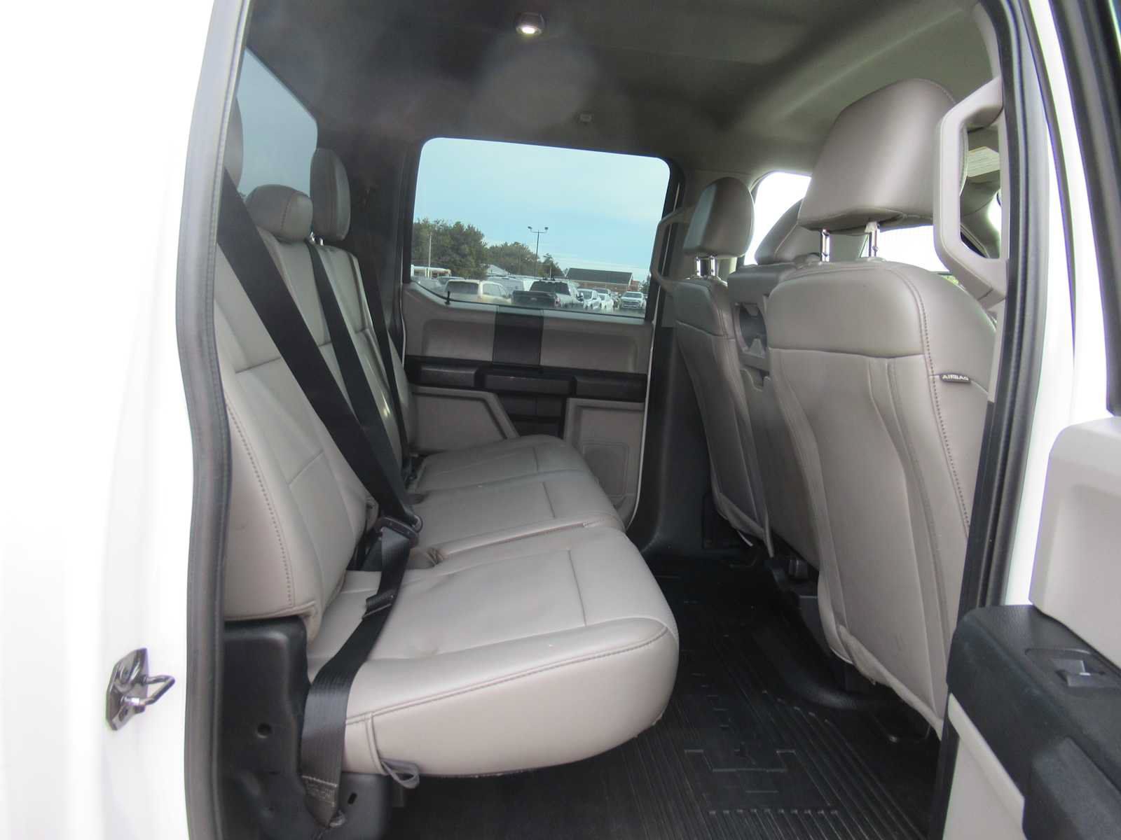 Used 2020 Ford F550 4x4 Crew Cab Super Duty image 15