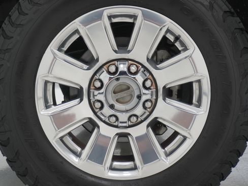 Used 2021 Ford F350 Platinum image 36