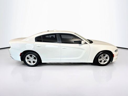 Used 2020 Dodge Charger SXT RWD image 6