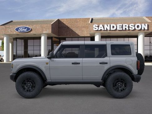 New 2026 Ford Bronco Badlands AWD/4WD image 3