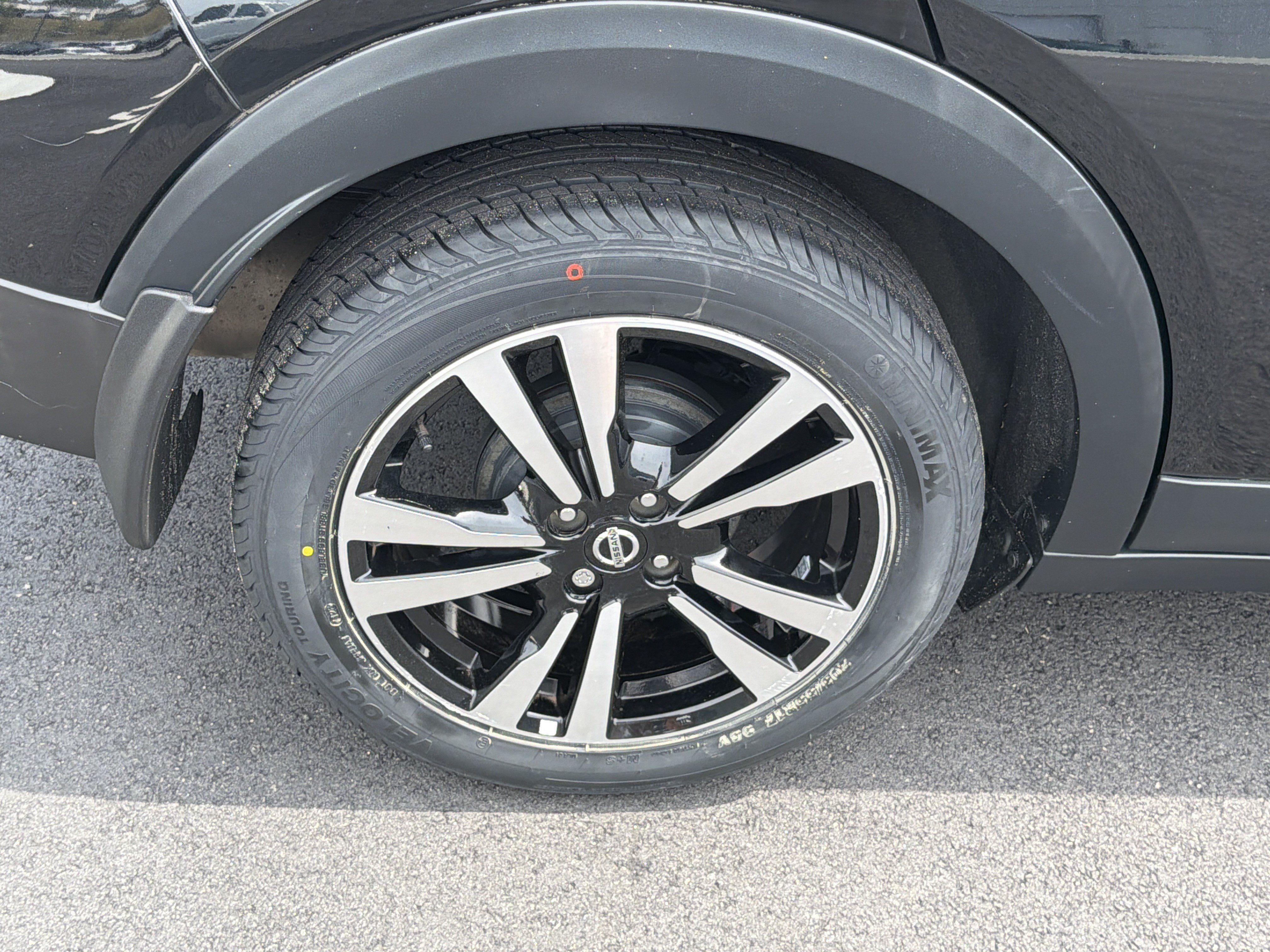 Used 2020 Nissan Kicks SV FWD image 17