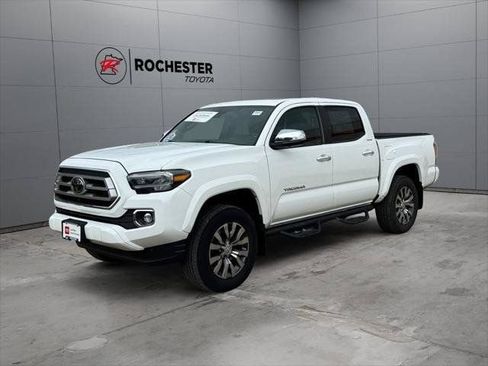 Certified 2022 Toyota Tacoma Limited AWD/4WD image 69