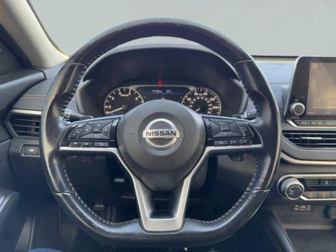 Used 2020 Nissan Altima 2.5 SR FWD image 28