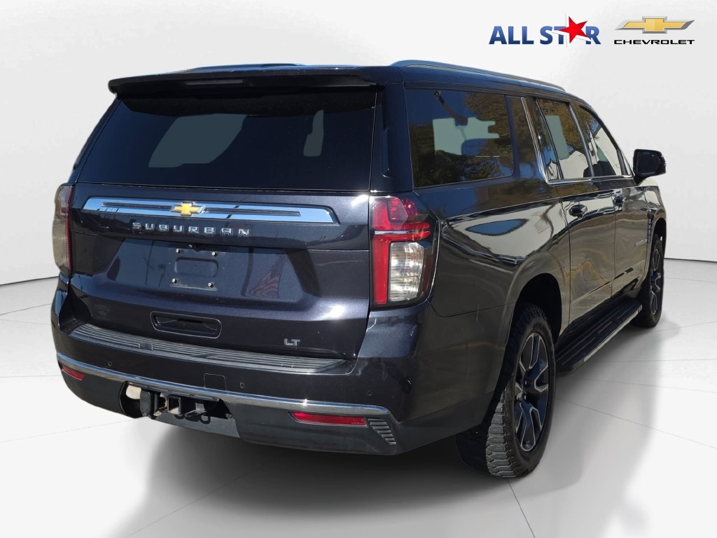Used 2022 Chevrolet Suburban LT w/ LT Signature Package RWD image 3