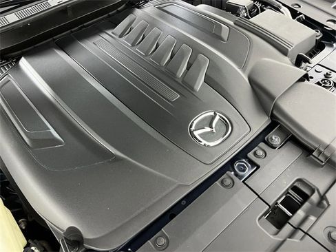 Certified 2024 MAZDA CX-90 3.3 Turbo w/ Preferred Plus image 16