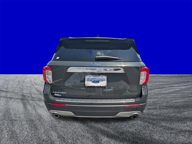 Used 2024 Ford Explorer Limited w/ Limited Technology Package RWD image 4