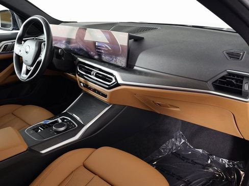 Used 2023 BMW i4 eDrive35 w/ Premium Package image 9