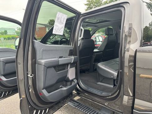 Used 2024 Ford F350 Lariat w/ Camper Package image 13
