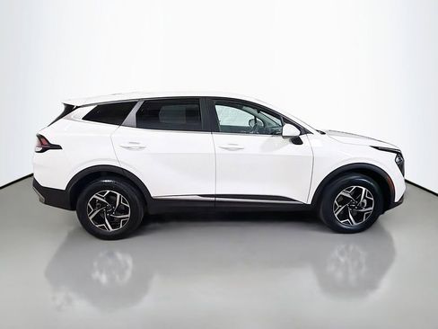 Used 2023 Kia Sportage LX AWD/4WD image 10