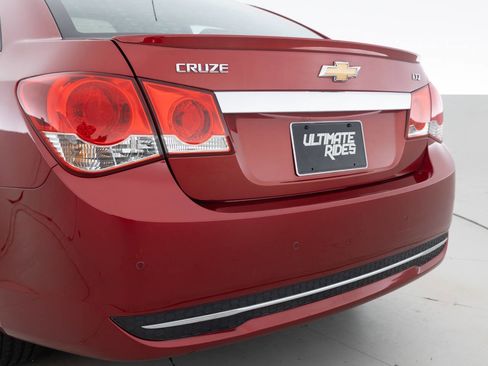 Used 2011 Chevrolet Cruze LTZ w/ RS Package image 17