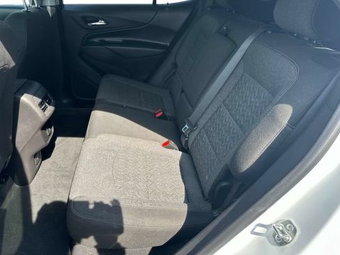 Used 2024 Chevrolet Equinox LT AWD/4WD image 11