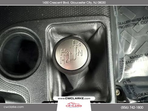 Used 2010 Toyota FJ Cruiser 4WD image 21