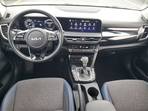 Certified 2024 Kia Seltos S image 11