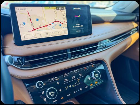 Used 2023 INFINITI QX60 Sensory w/ Vision Package image 19