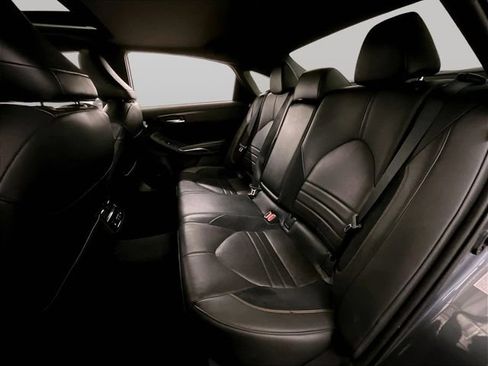 Used 2019 Toyota Avalon Touring w/ Advanced Safety Package FWD image 25
