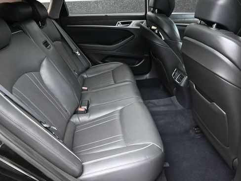Used 2019 Genesis G80 5.0 Ultimate RWD image 14