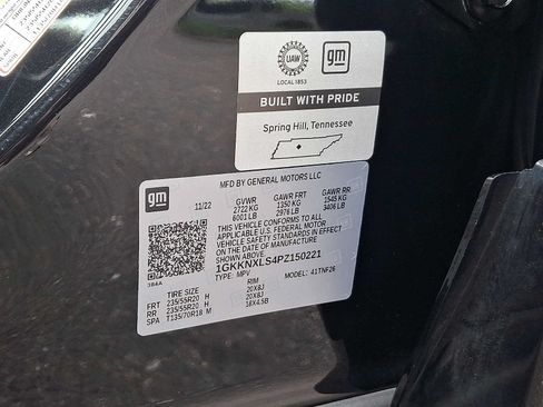 Used 2023 GMC Acadia Denali w/ Black Diamond Edition AWD/4WD image 35