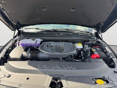 New 2025 RAM 1500 Big Horn AWD/4WD image 15