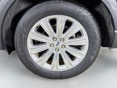 Used 2020 Ford Explorer Limited AWD/4WD image 35