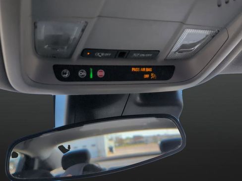 Used 2023 Chevrolet Malibu LT FWD image 18