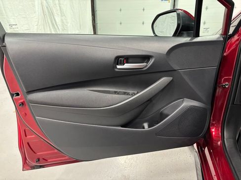 Used 2026 Toyota Corolla SE FWD image 8