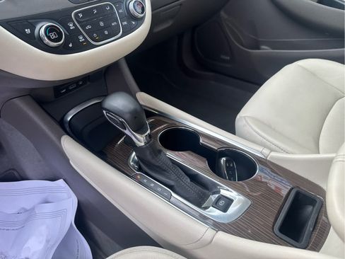 Used 2024 Chevrolet Malibu LT FWD image 29