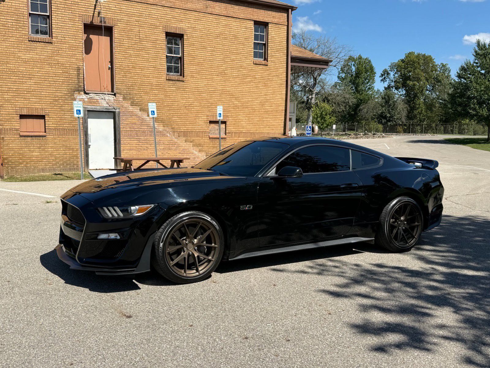 Used 2015 Ford Mustang GT Premium w/ Equipment Group 401A RWD image 10