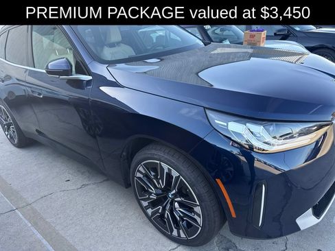 Used 2026 BMW X3 xDrive30i w/ Premium Package AWD/4WD image 2