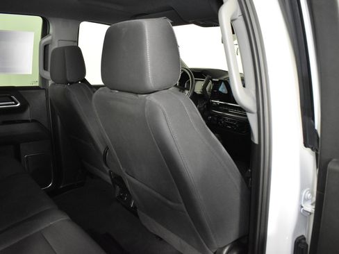 Used 2025 Chevrolet Silverado 1500 LT image 48