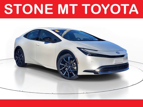 Used 2024 Toyota Prius Prime XSE Premium image 1