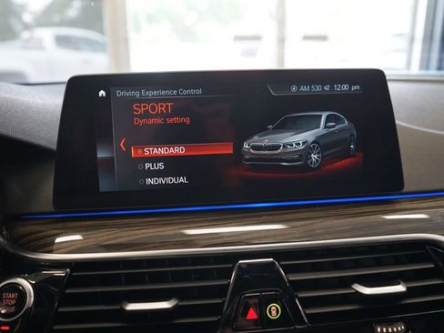 Used 2018 BMW 540i xDrive AWD/4WD image 38