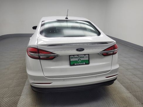 Used 2020 Ford Fusion Energi Titanium image 6