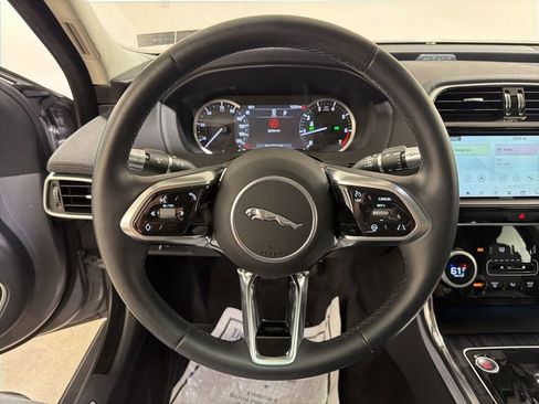 Used 2020 Jaguar XE S AWD/4WD image 14