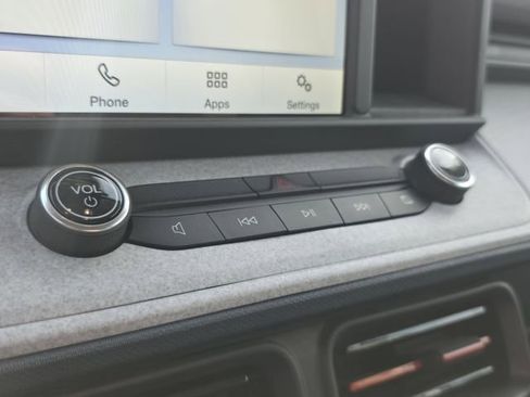 Used 2024 Ford Maverick XLT w/ Equipment Group 300A Standard image 19