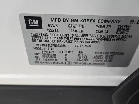 Used 2023 Chevrolet TrailBlazer RS w/ Sun and Liftgate Package image 35