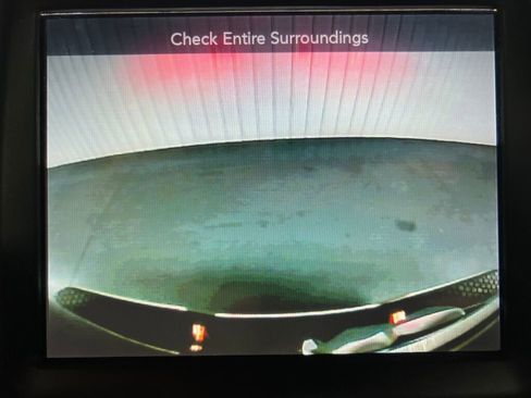 Used 2017 RAM 1500 Laramie w/ Convenience Group image 8