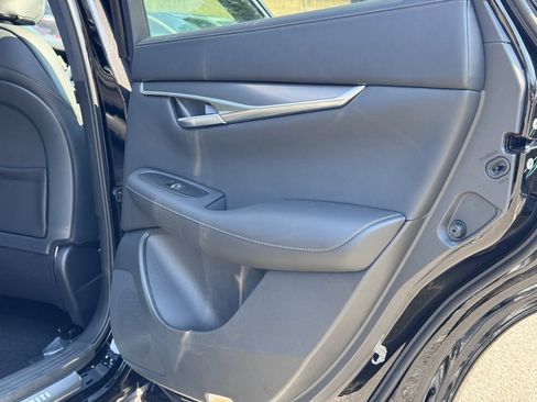 New 2025 INFINITI QX50 Luxe image 22