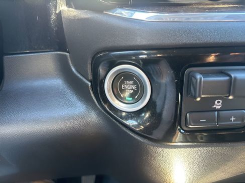 Used 2023 Chevrolet Silverado 1500 LT Trail Boss w/ Convenience Package II image 22