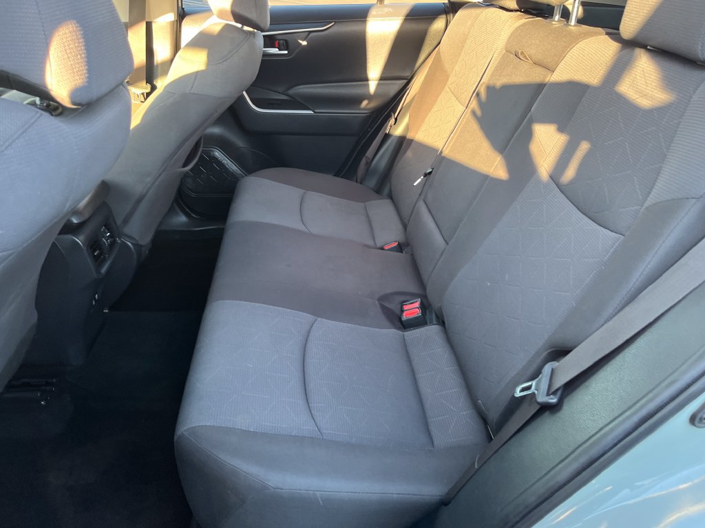 Used 2019 Toyota RAV4 XLE w/ Convenience Package FWD image 25