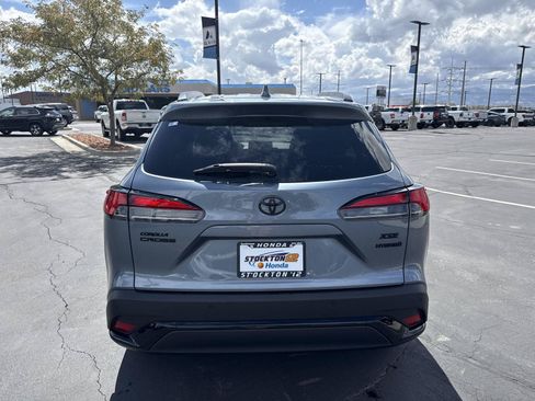 Used 2023 Toyota Corolla Cross AWD Hybrid w/ Convenience Package image 4