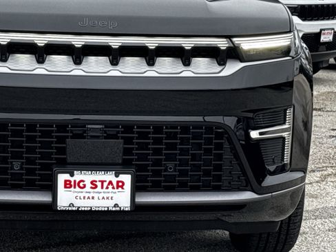 New 2026 Jeep Grand Wagoneer L 4DR 4WD image 5