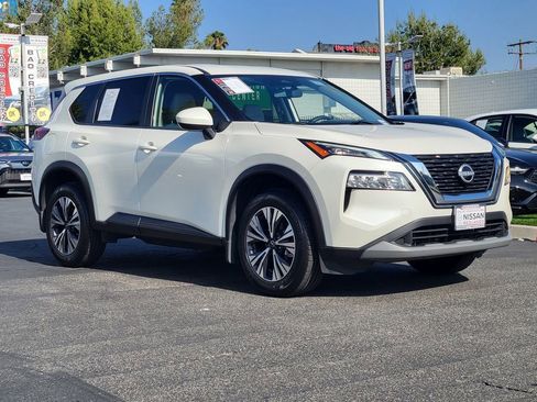 Used 2023 Nissan Rogue SV FWD image 35