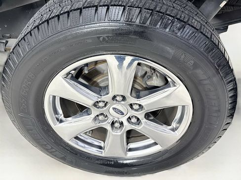 Used 2018 Ford F150 Lariat RWD image 42