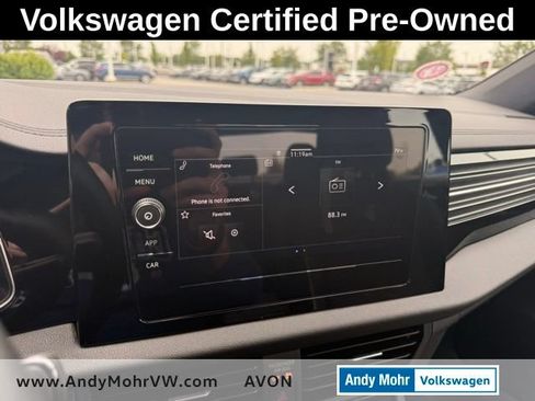 Used 2025 Volkswagen Jetta Sport FWD image 25